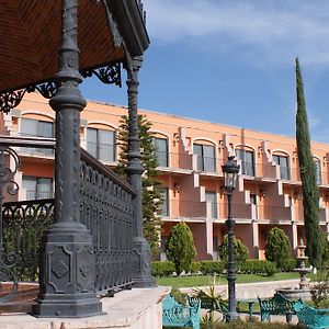 Hotel Casa Grande Y Centro De Negocios